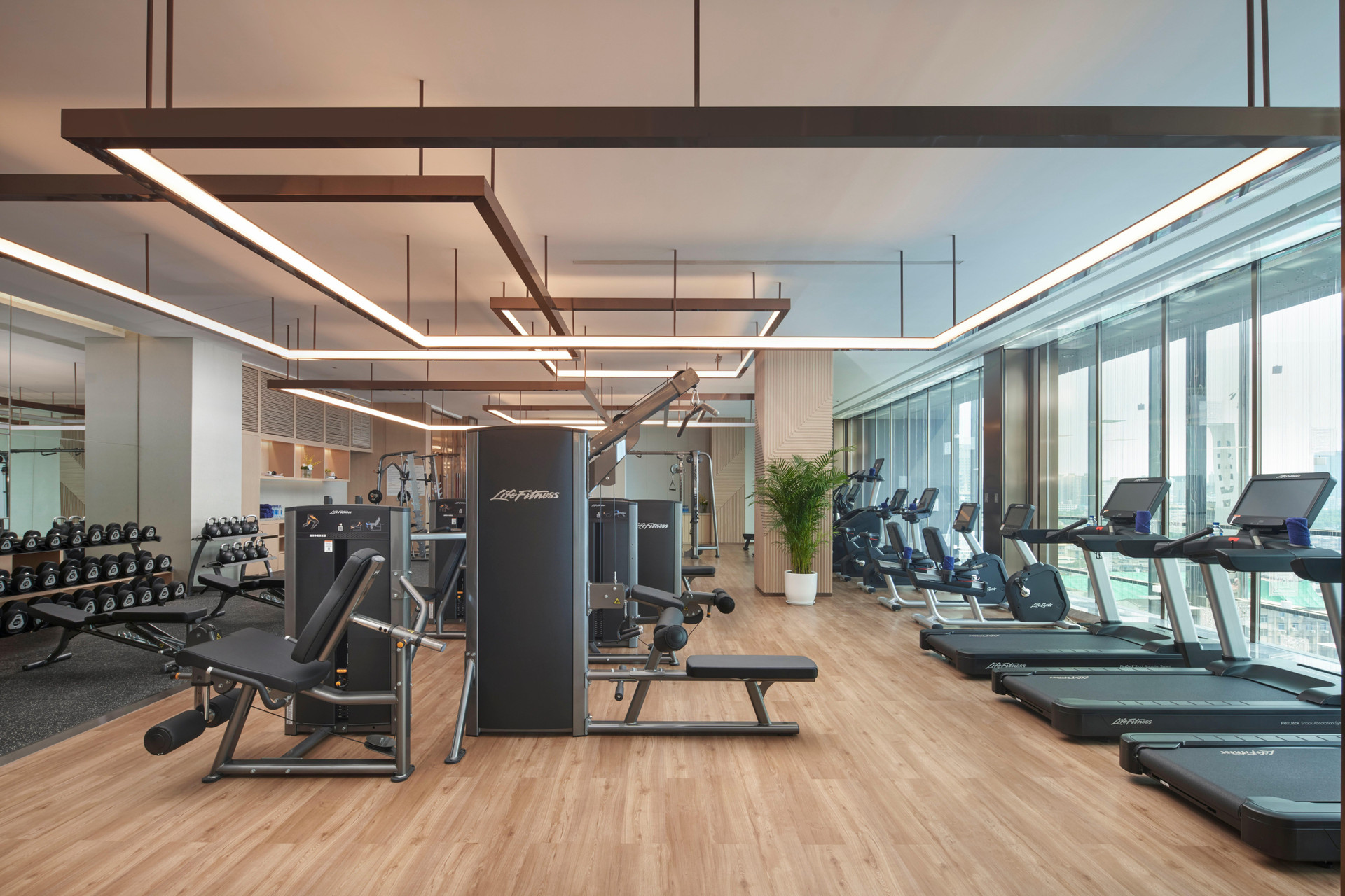 Gimnasio Intercontinental Zhengzhou by IHG