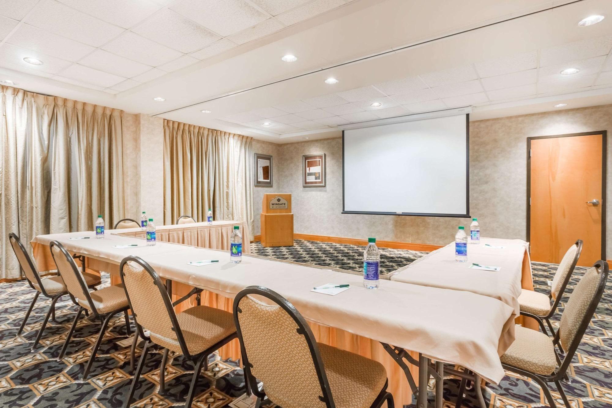 Sala de Reuniones Wingate By Wyndham Lagrange