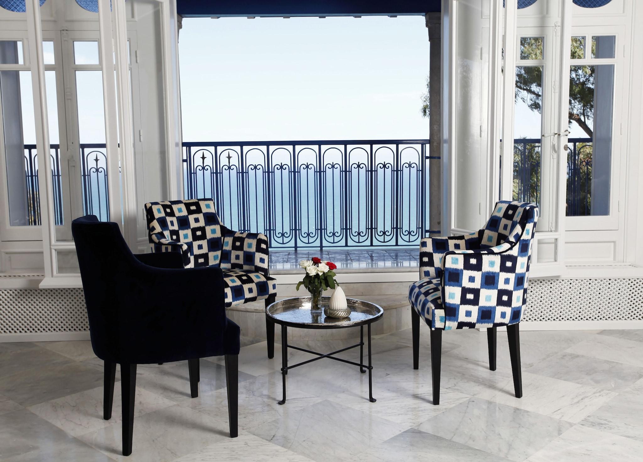 Vista Lobby La Villa Bleue