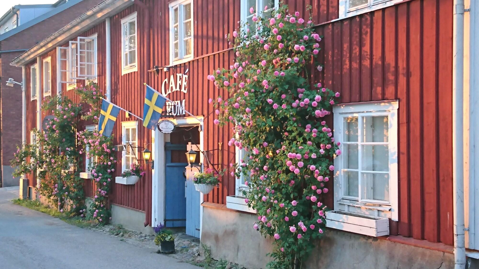 Varios Garvaregården Hotel and B&B