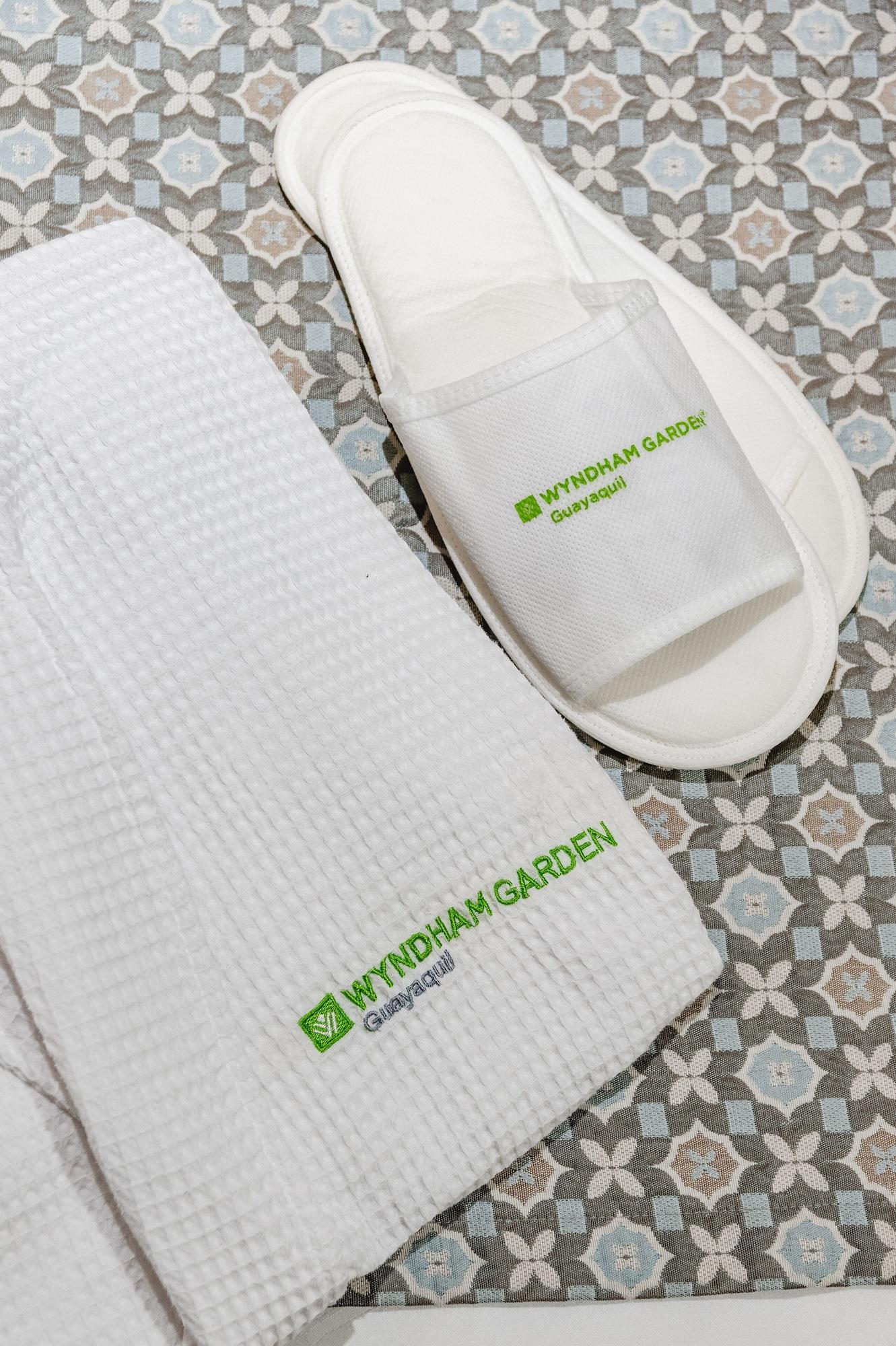 Playa Wyndham Garden Guayaquil