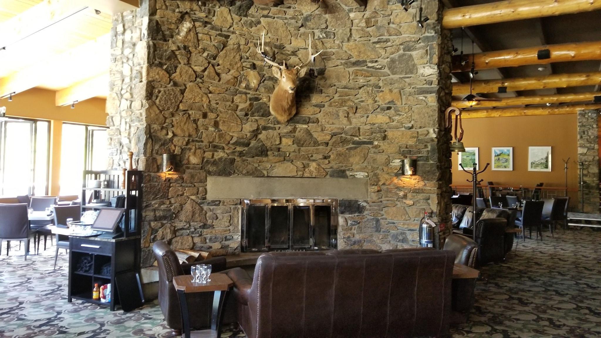 Restaurant Sunshine Mountain Lodge