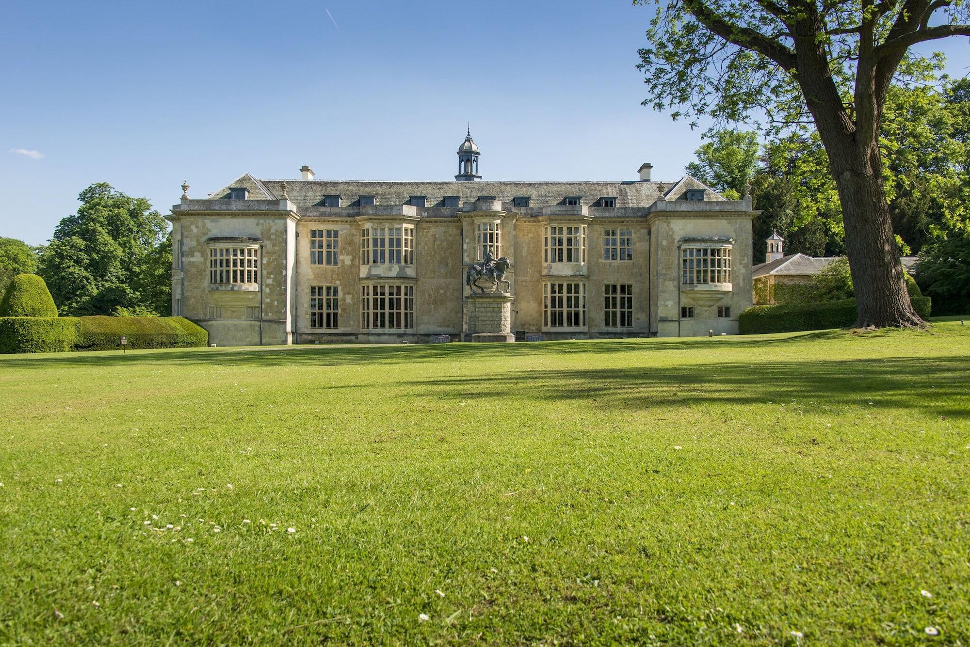 Vista Exterior Hartwell House & Spa