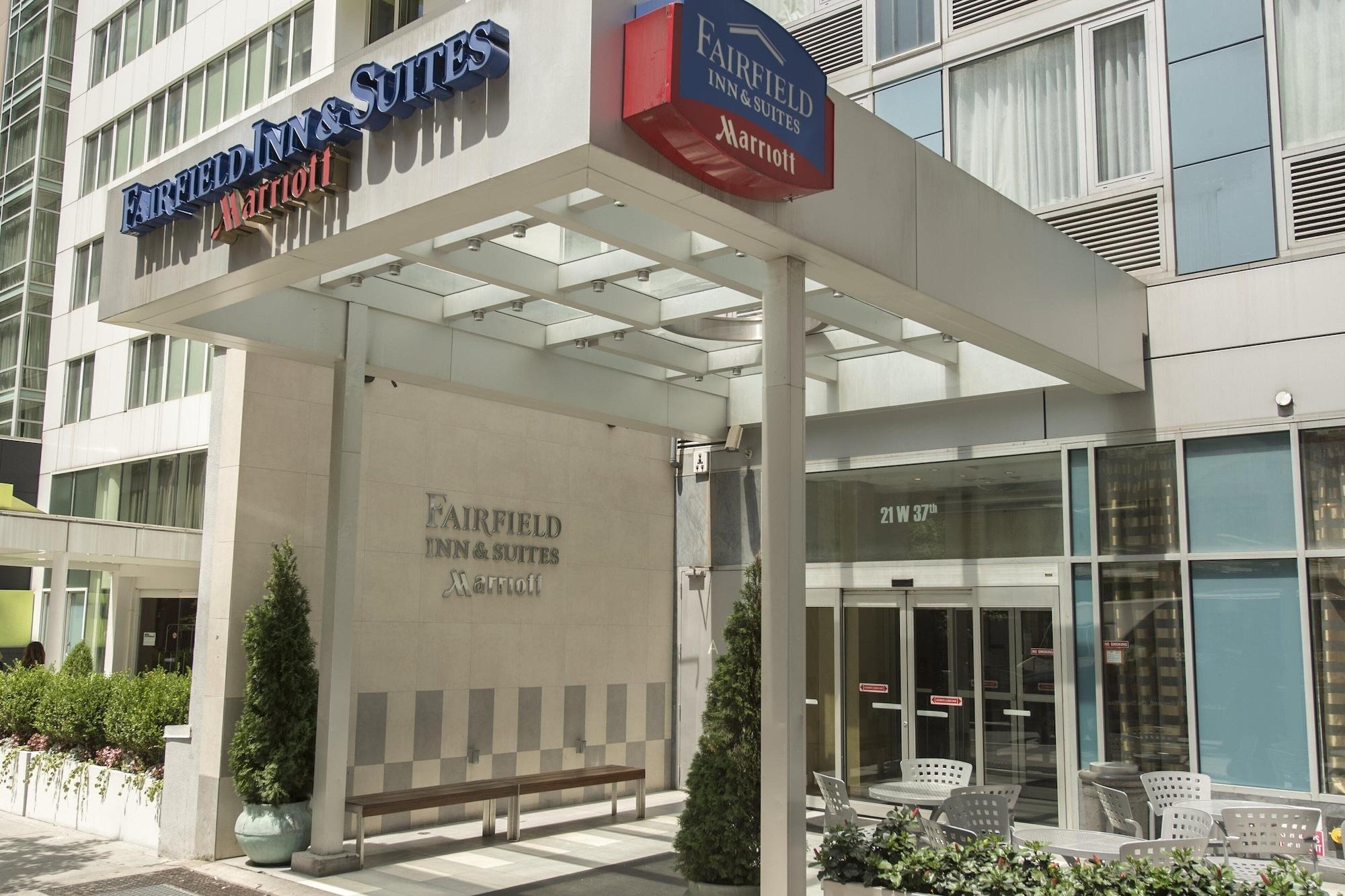 Varios Fairfield Inn by Marriott New York Manhattan/Fifth Avenue