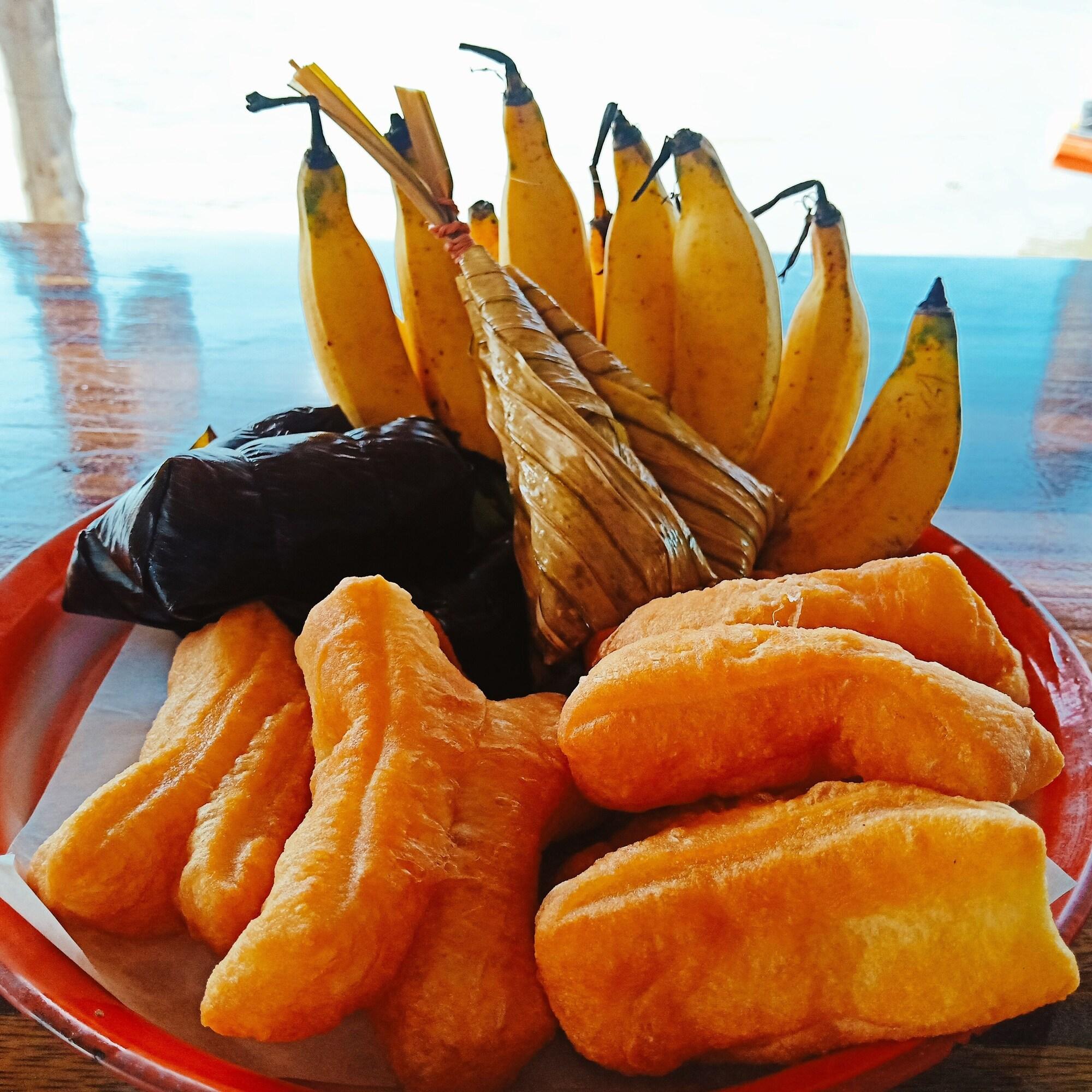 Restaurant Rub Lom Chom Klong by Fisherman Village