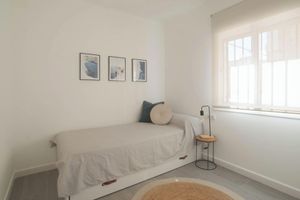 Alquiler Vacacional - 3 Bed Apt Sleep 6 - Pets, Balcony, Parking, Wifi