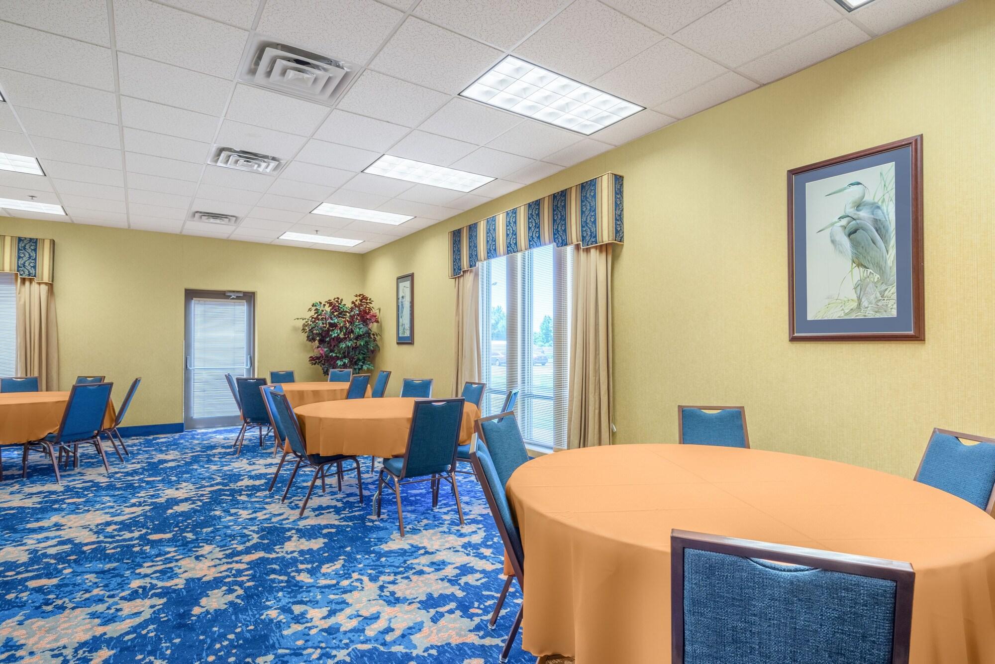 Sala de Reuniones Holiday Inn Express Cambridge by IHG