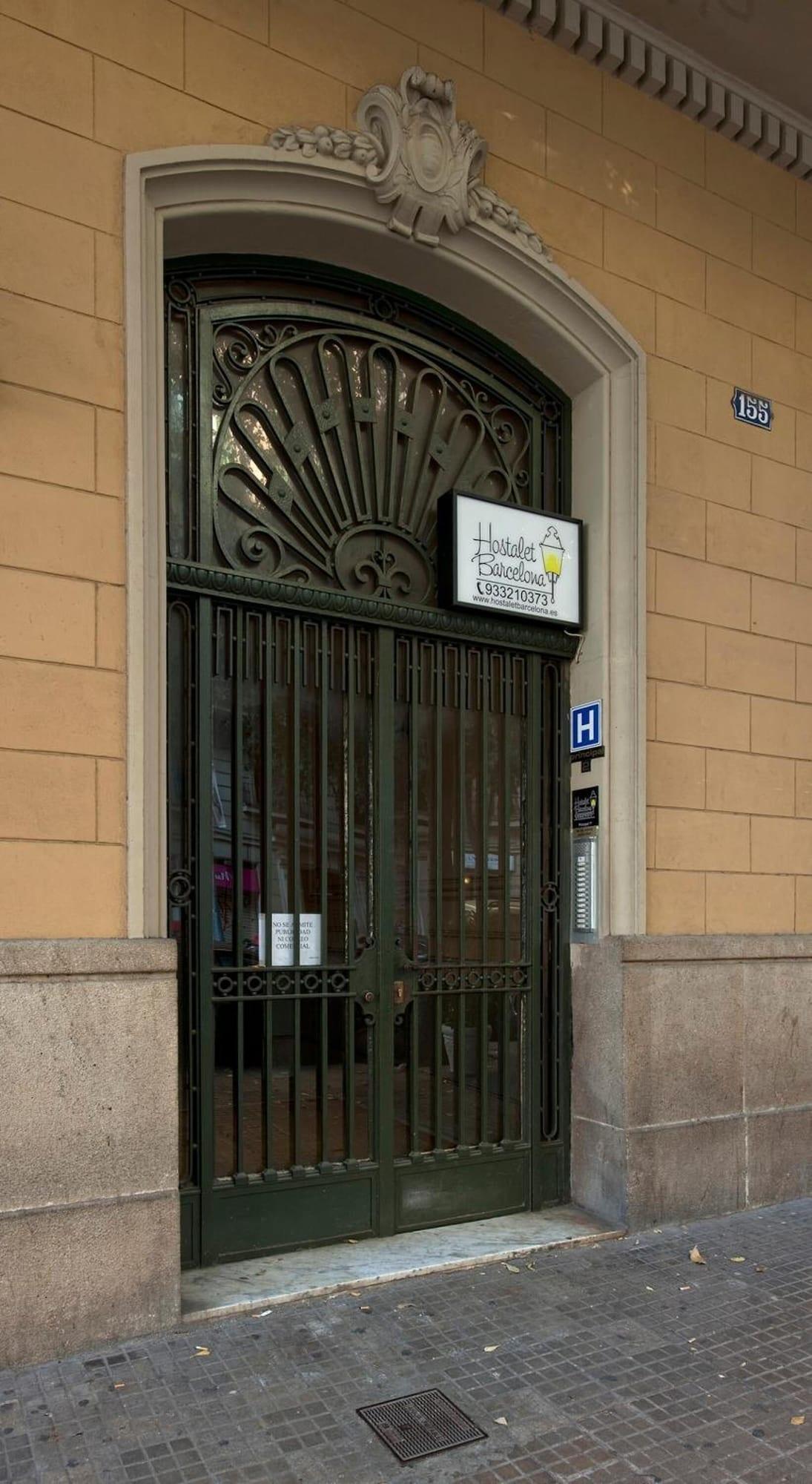 Vista Exterior Hostalet De Barcelona