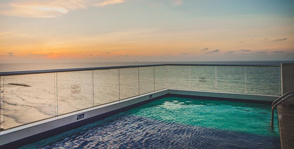 Vista Piscina Hotel Aixo Suites By Geh Suites