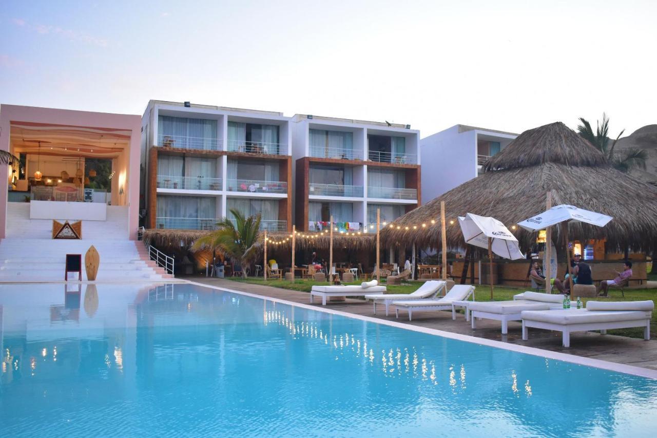 Vista Piscina Qema Máncora