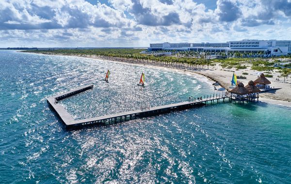 Riu Palace Costa Mujeres - All Inclusive - Hoteles cerca de Plaza Las Américas en Cancún