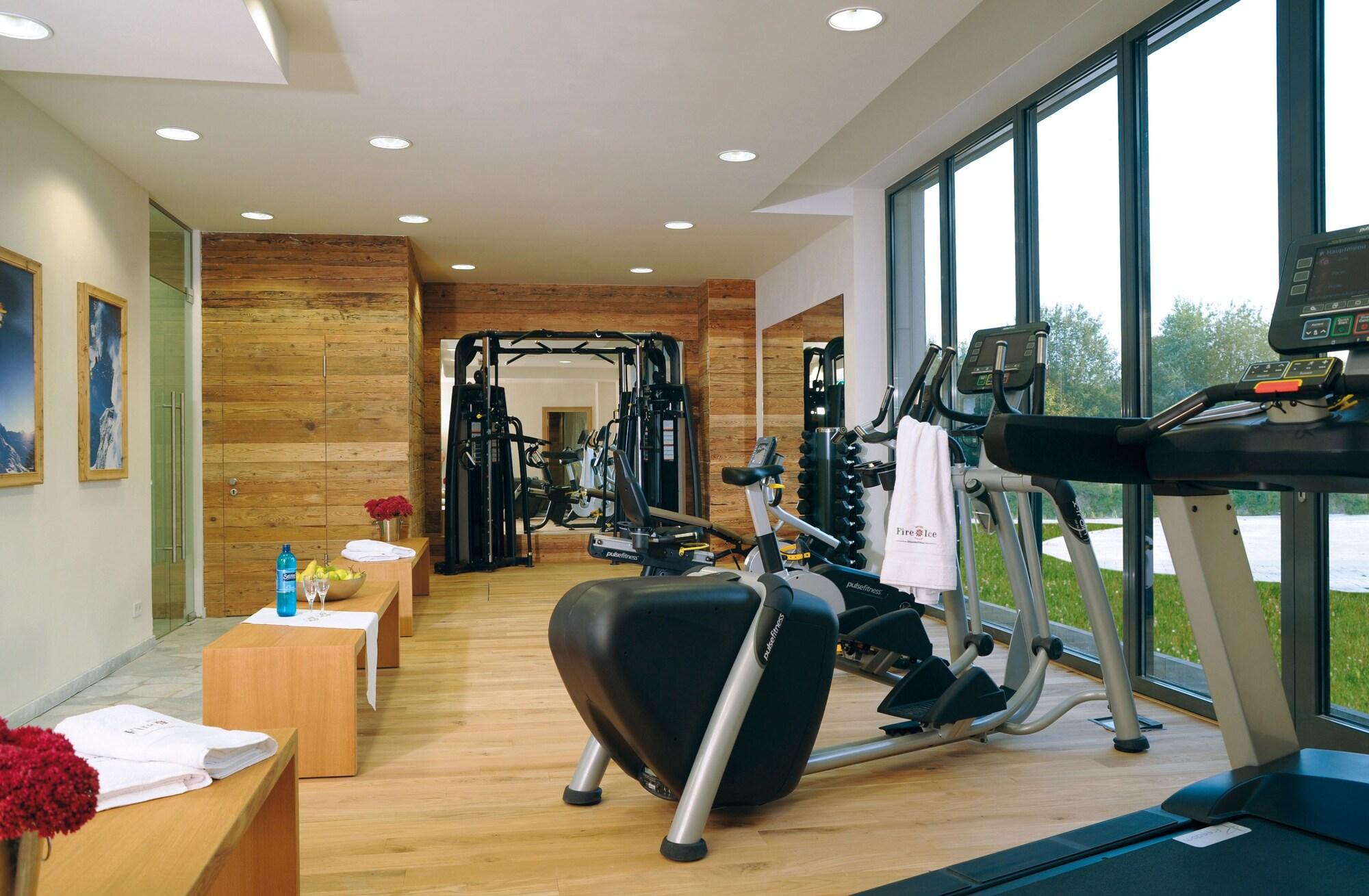 Gimnasio Hotel Fire & Ice