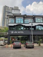 Alojamiento - JIN HOTEL