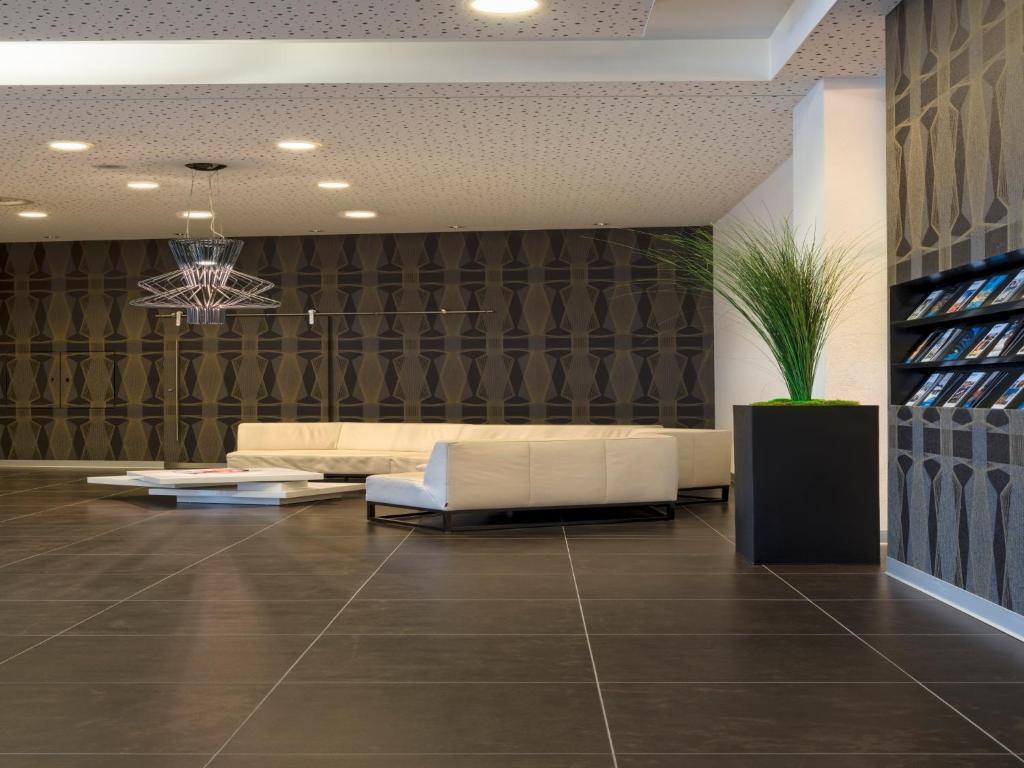 Vista Lobby B&B HOTEL Lully 3 Lacs