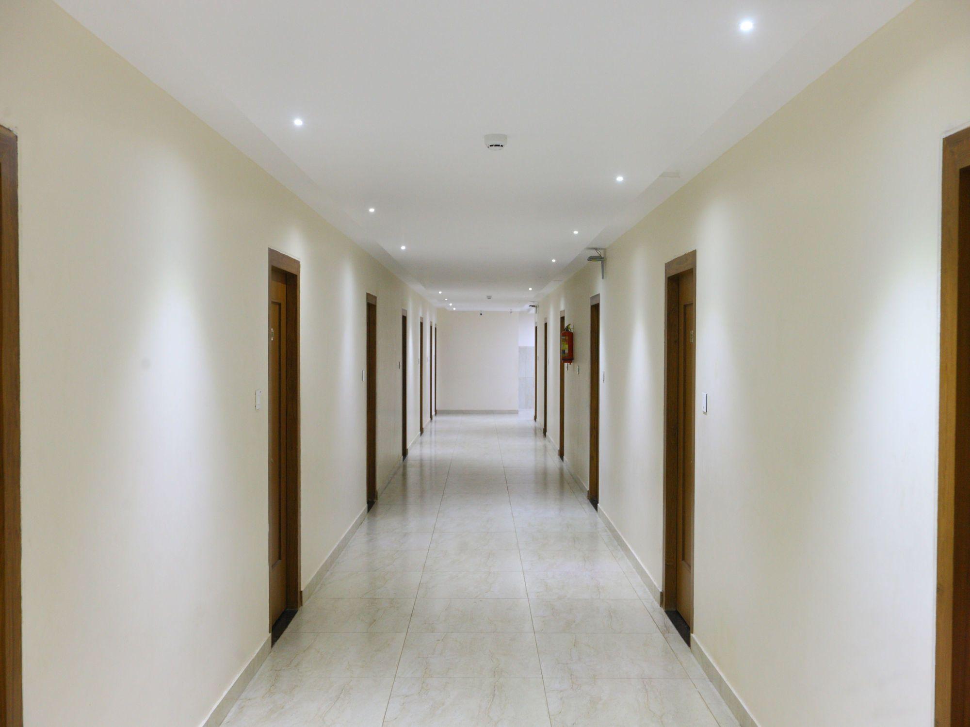 Vista Lobby OYO 10700 Padmavathi