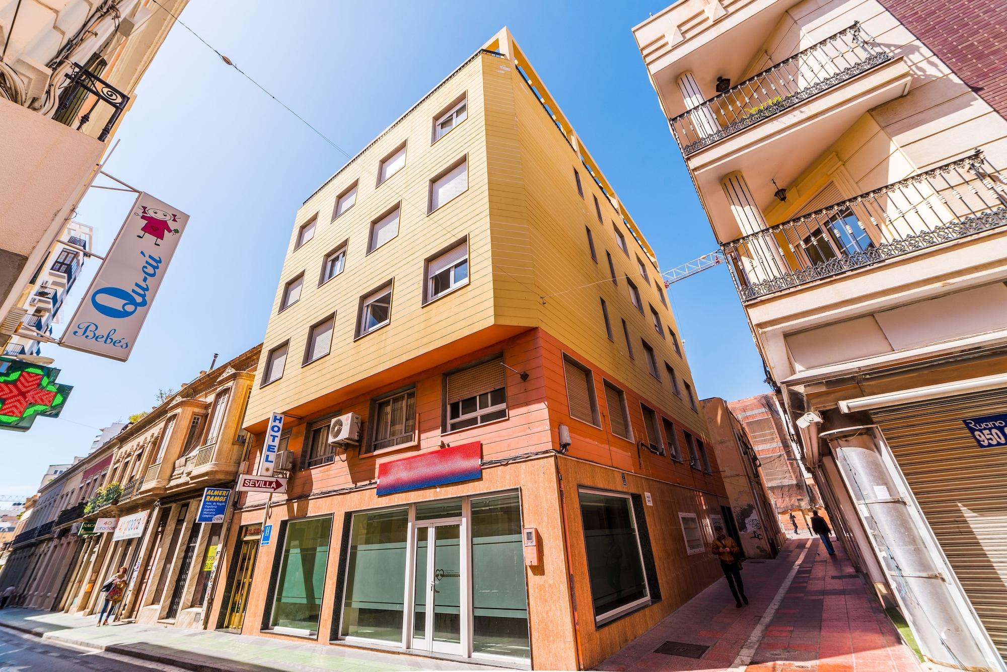 Vista Exterior Hotel Sevilla