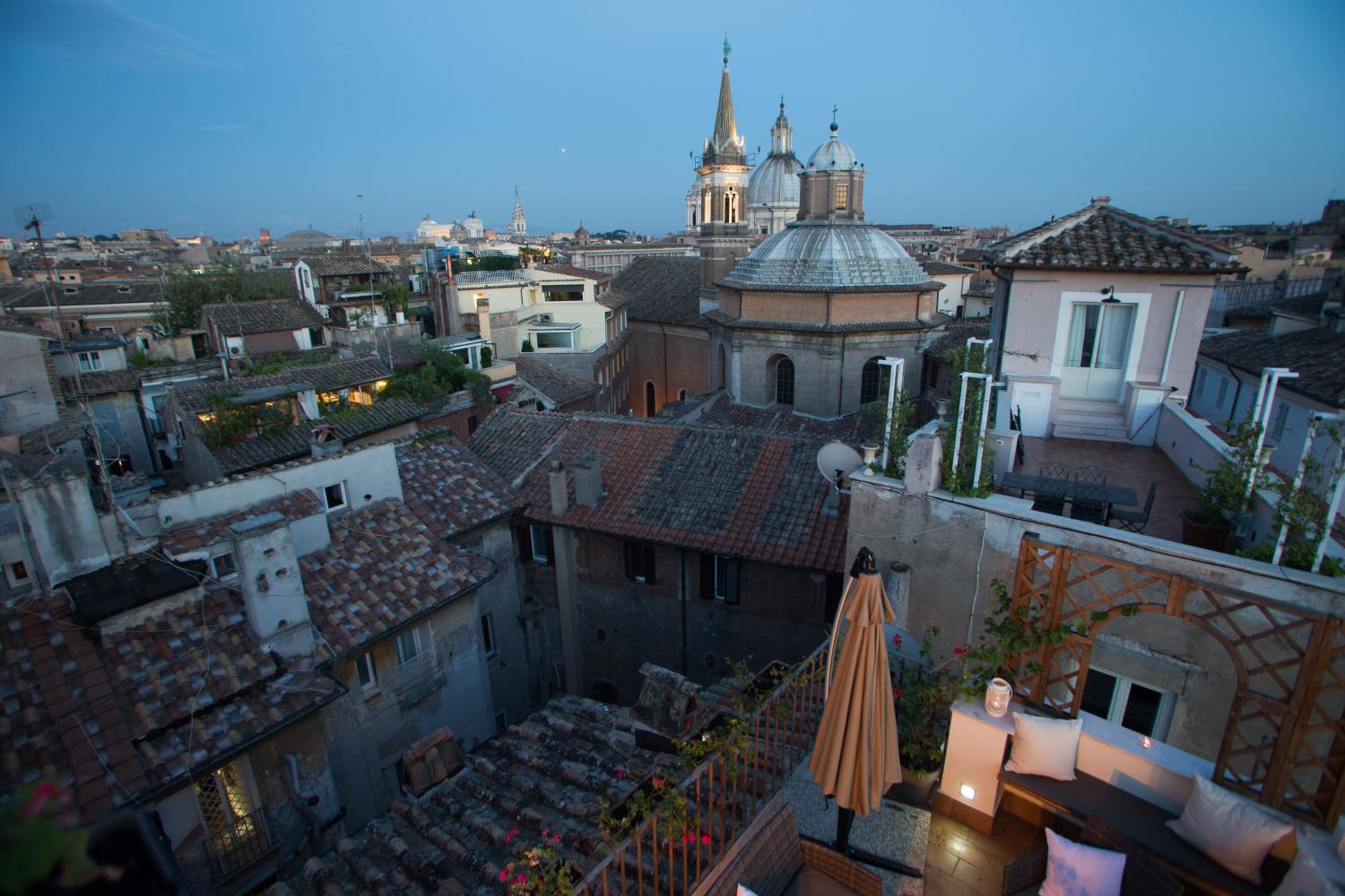 Varios Relais Arco della Pace