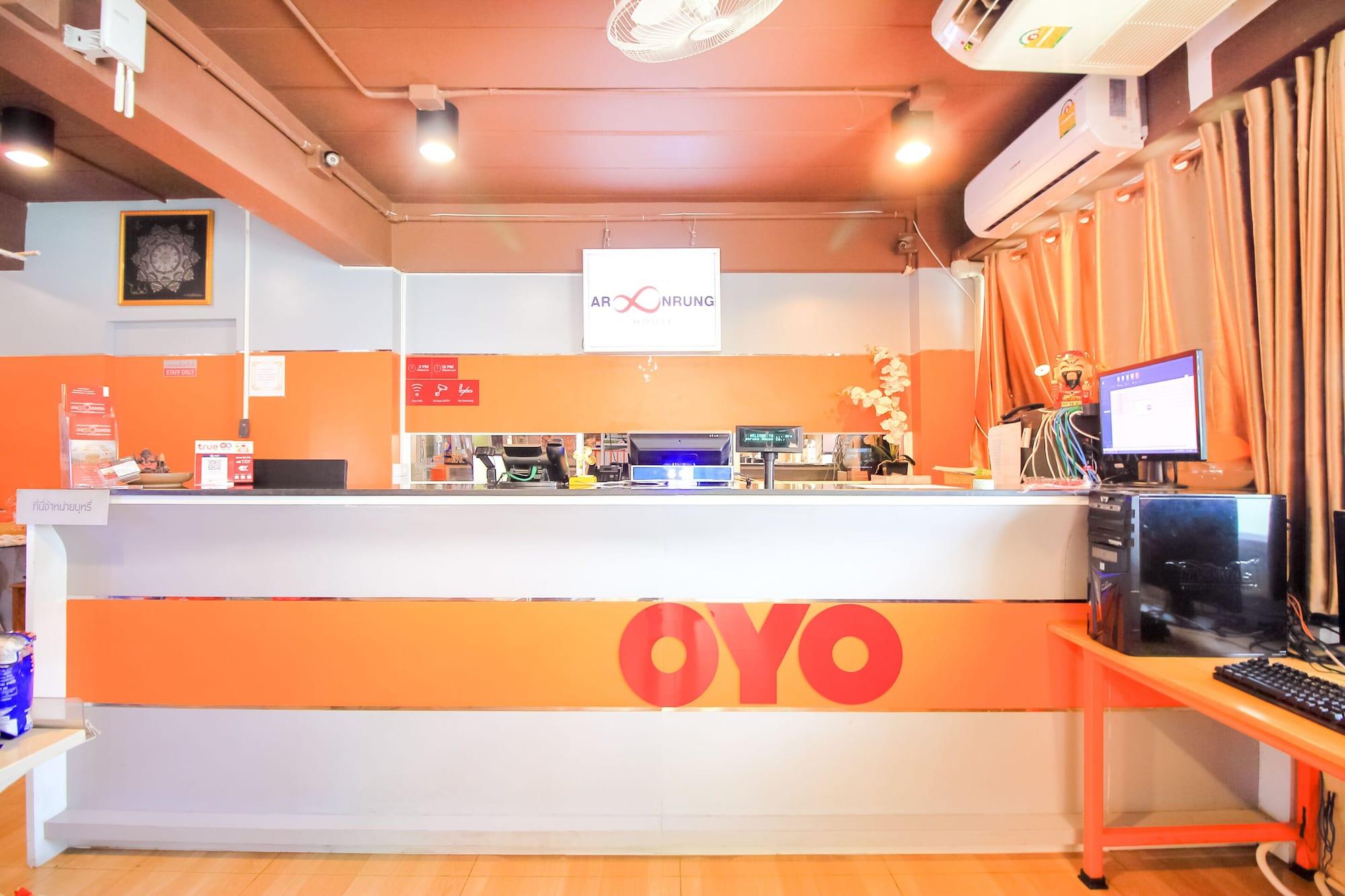 Vista Lobby OYO 349 Aroonrung House