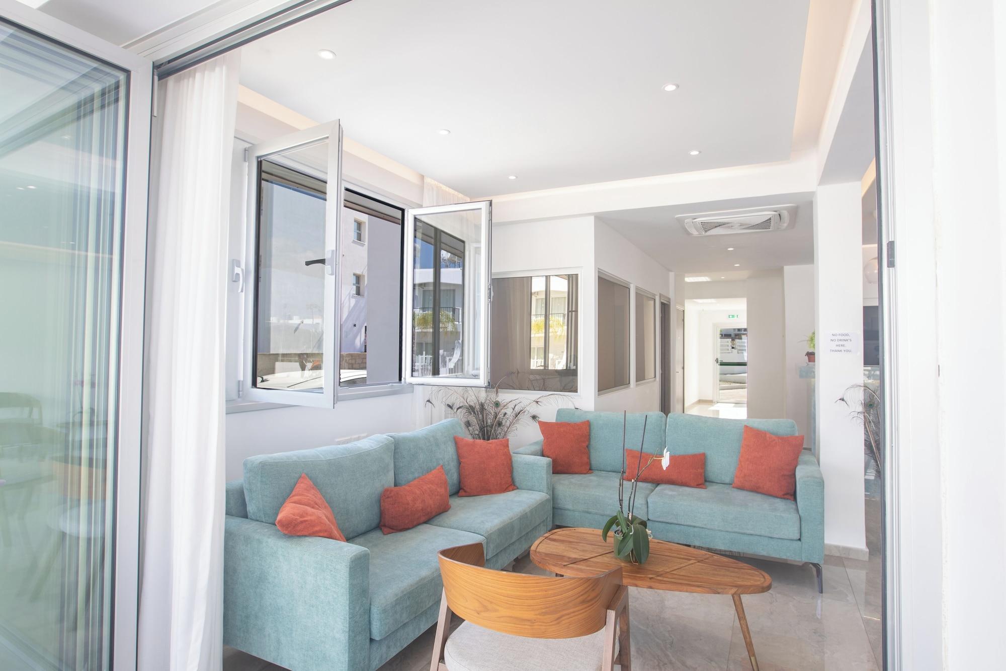 Vista Lobby Pavlinia Hotel Apartments