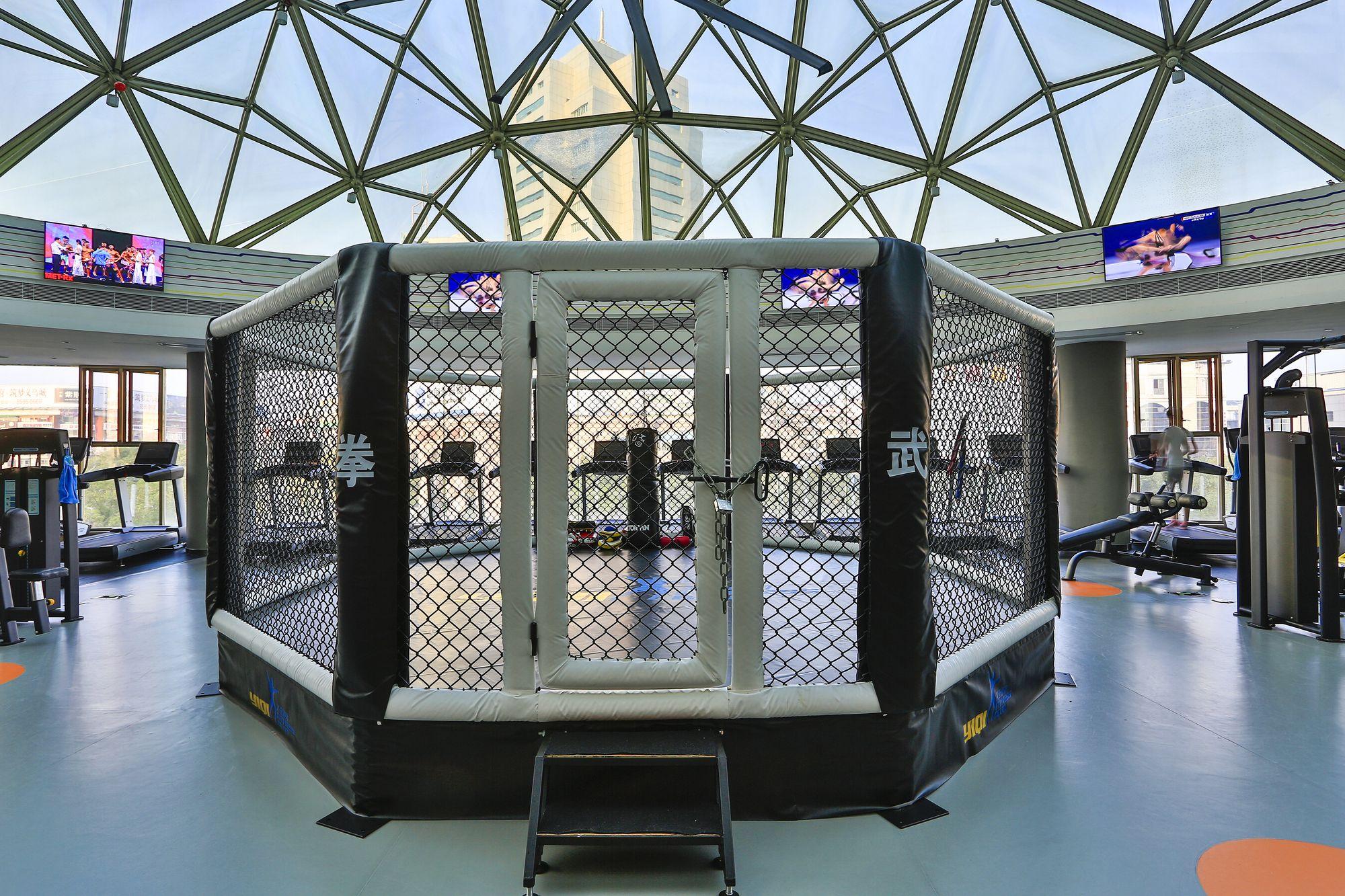 Gimnasio Yiwu International Mansion Hotel