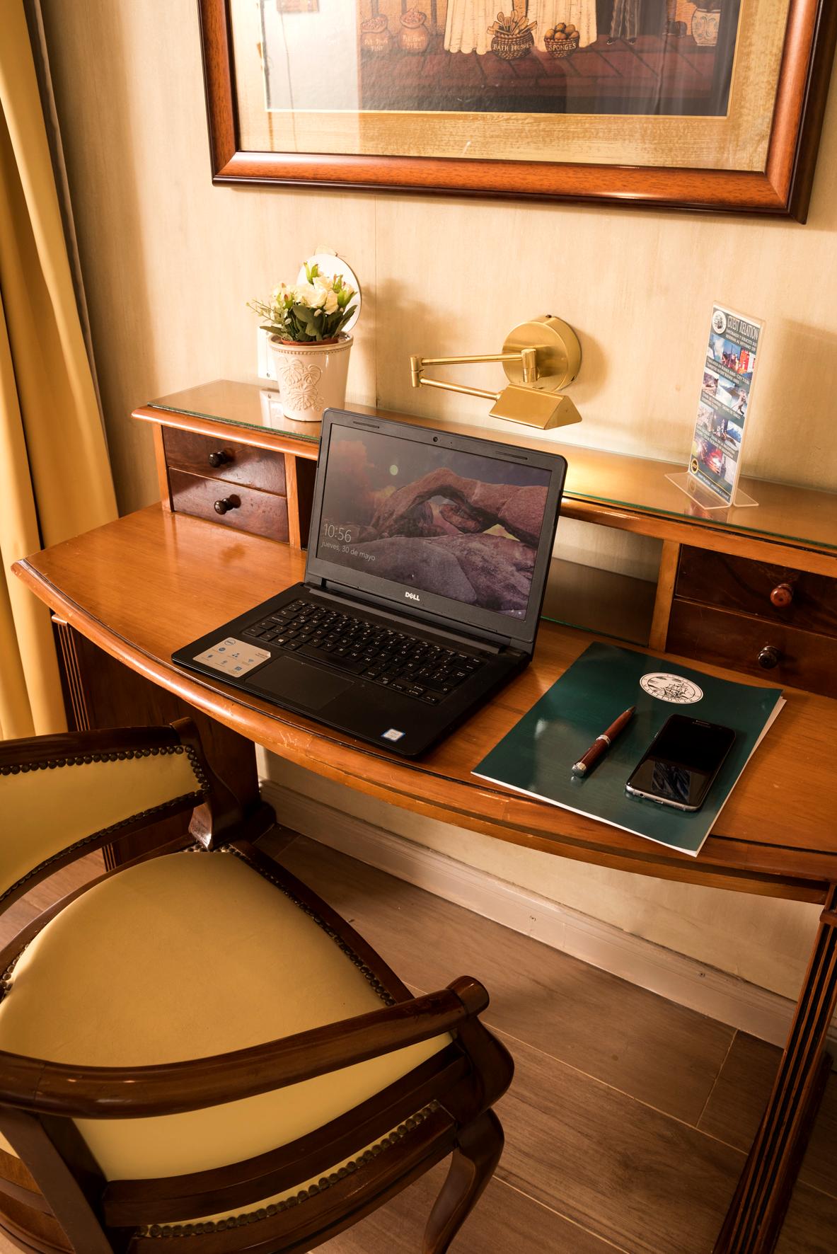Set de Habitación Mayflower Suites