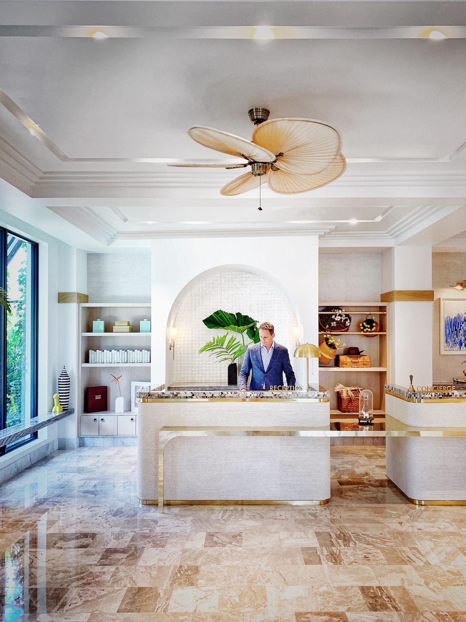Vista Lobby White Elephant Palm Beach