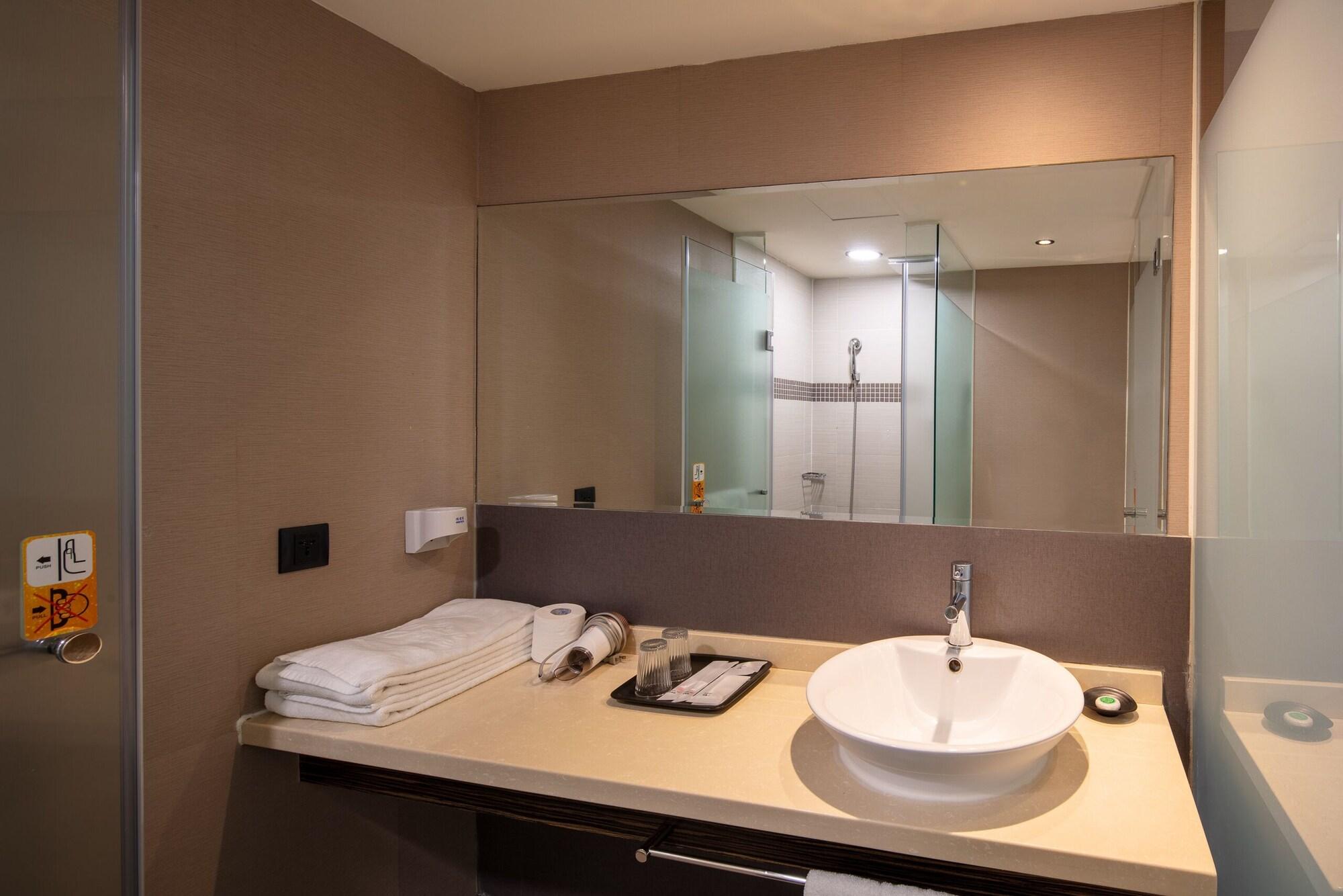 Equipamiento de Habitación Rich & Free Hotel Kaifeng