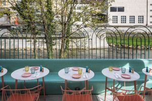Alojamiento - Hotel Restaurant Helvetia