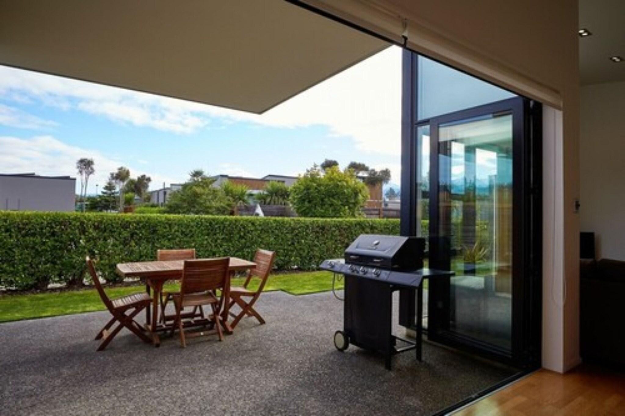 Vista Lobby The Fairways Luxury Accommodation Kaikoura