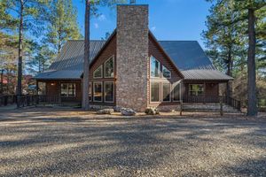 Alquiler Vacacional - Sweet Serenity - Bring The Whole Family To This Spacious Cabin 5 Bedroom Cabin by RedAwning