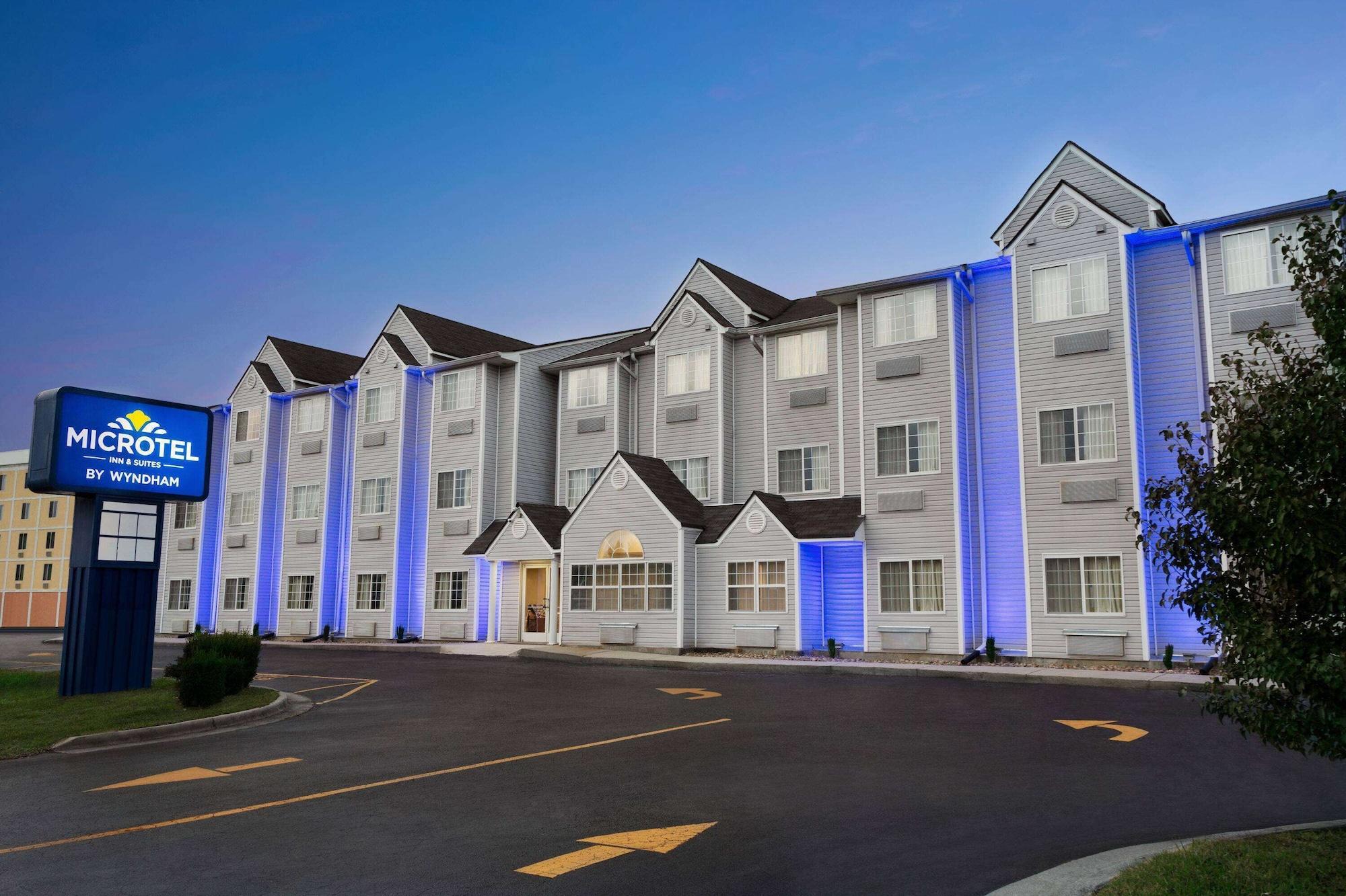 Vista Exterior Microtel Inn & Suites by Wyndham Thomasville/High Point/Lexi