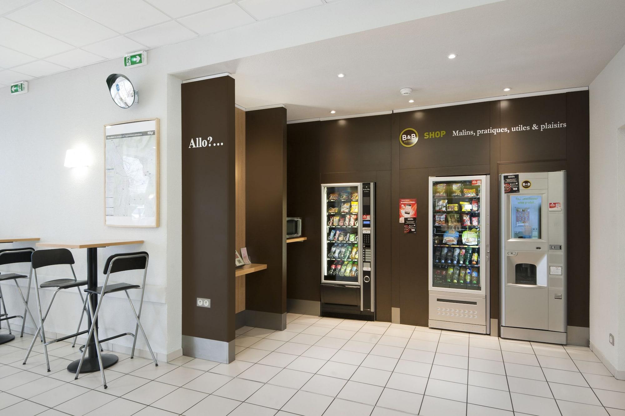 Bar/Salón B&B HOTEL Grenoble Centre Alpexpo
