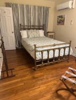 Alojamiento - Beautiful house in top location Grove Park, Miami with free parking.