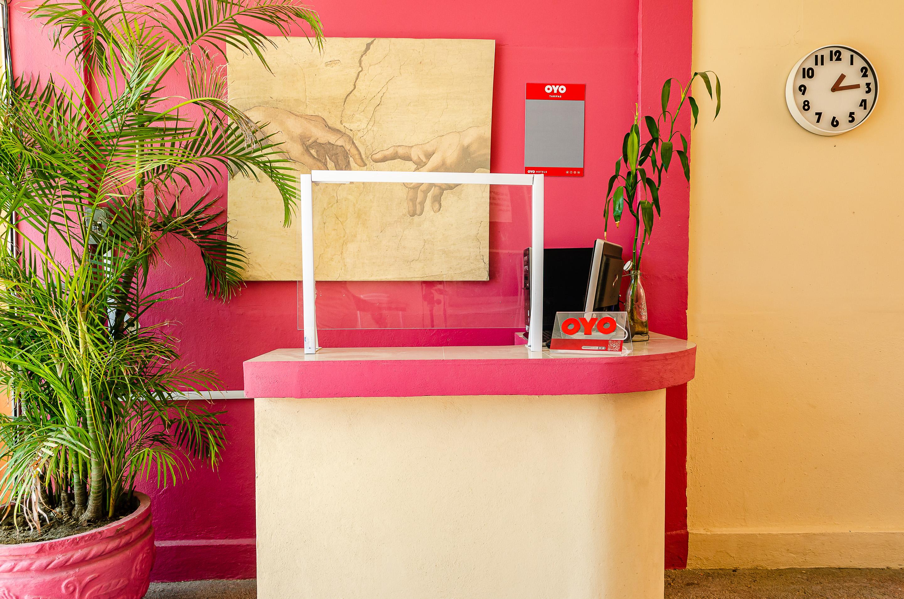 Vista Lobby OYO Hotel Cabo Del Sur, Cabo San Lucas