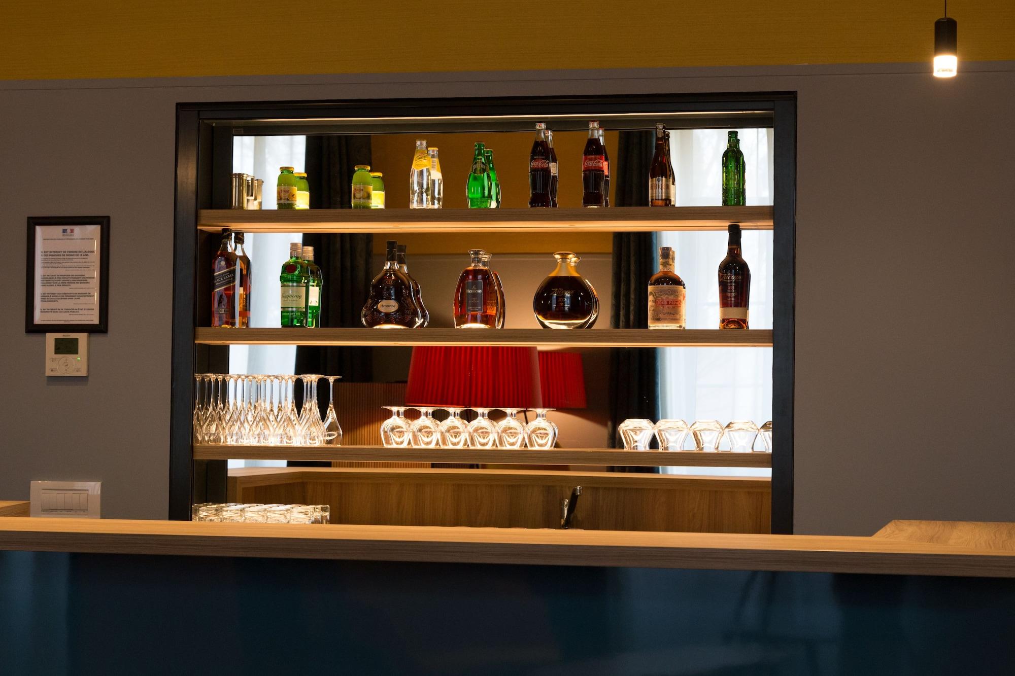 Bar/Salón The Originals Boutique, Hôtel des Sources