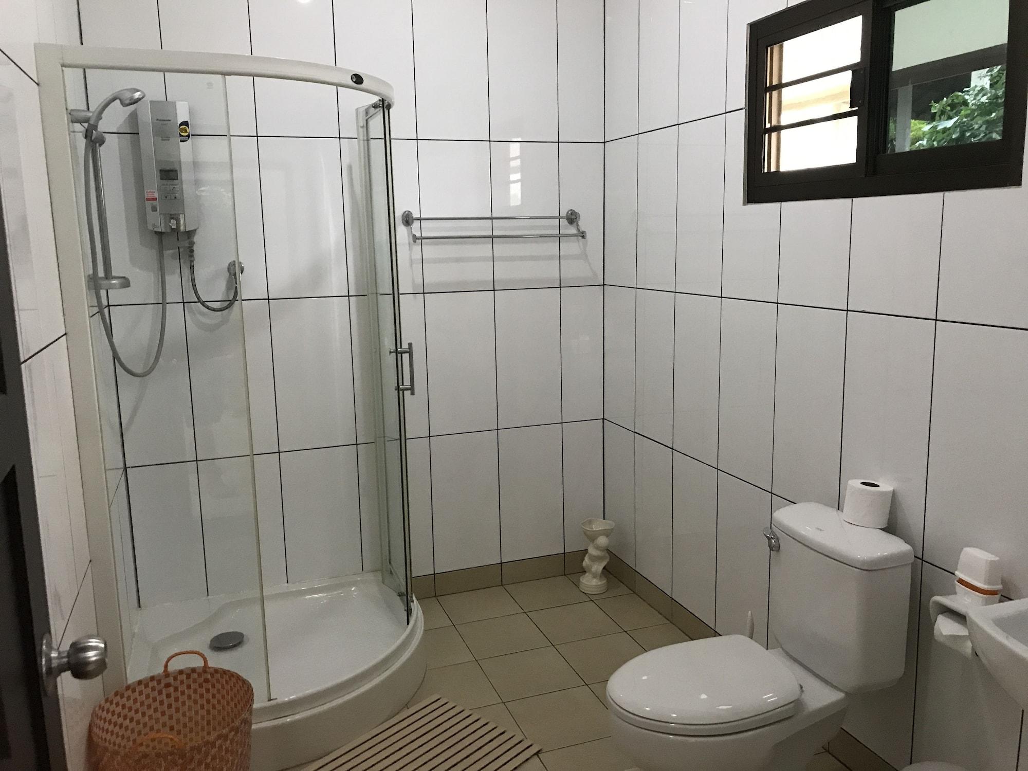 Equipamiento de Habitación House of Garden