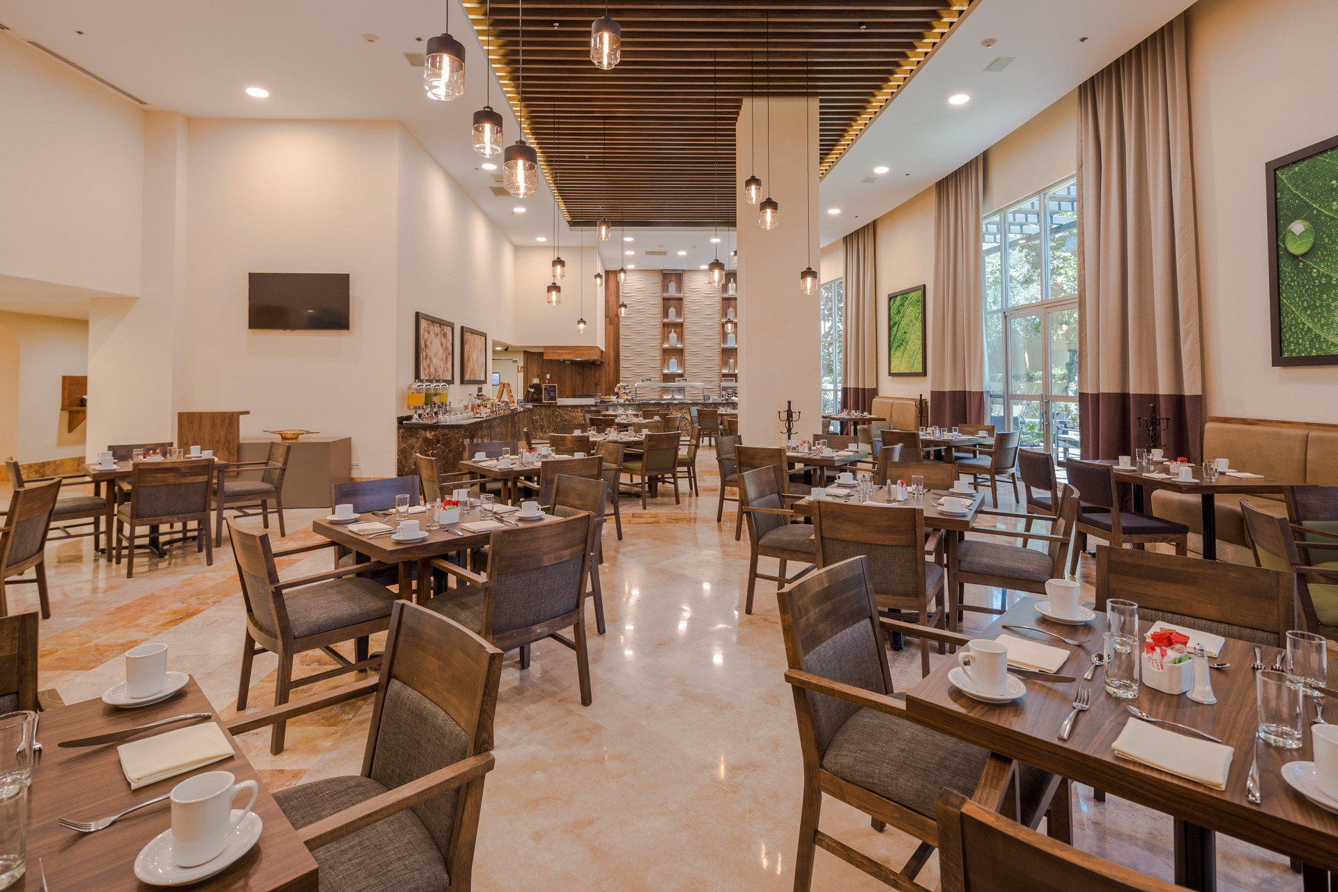 Restaurant Holiday Inn Monterrey Valle by IHG