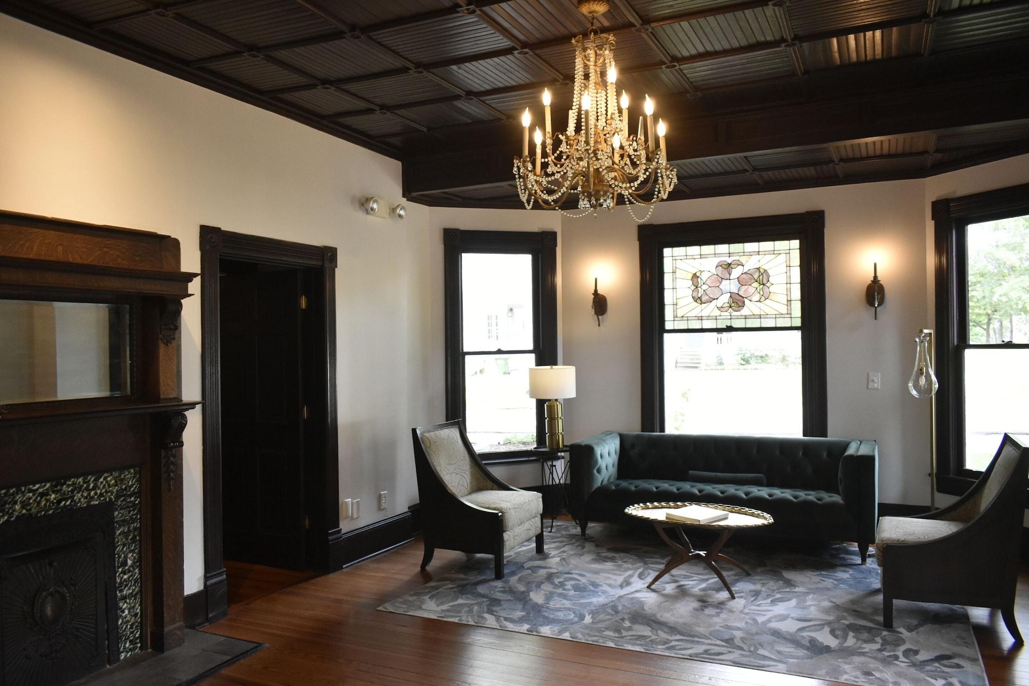 Bar/Salón Sparrow Grove Manor