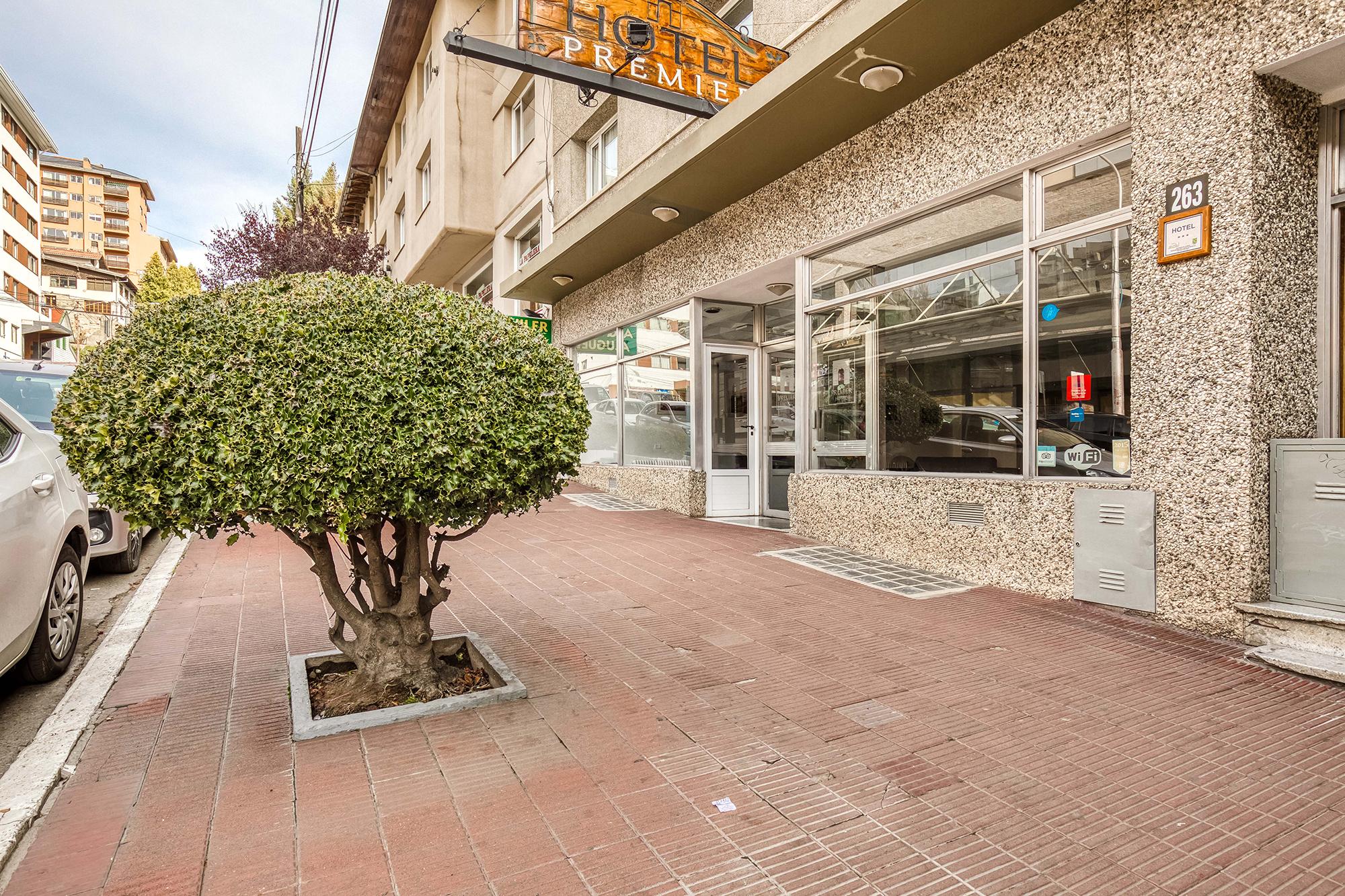 Vista Exterior NBH | Hotel Premier Bariloche