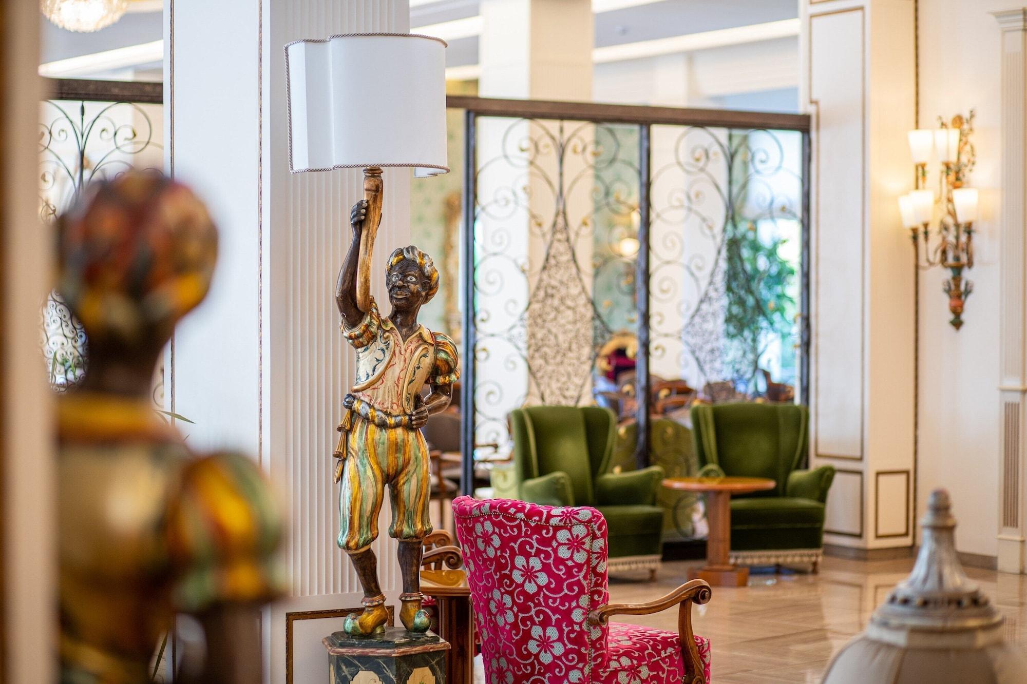 Vista Lobby Hotel Ariston Molino Buja