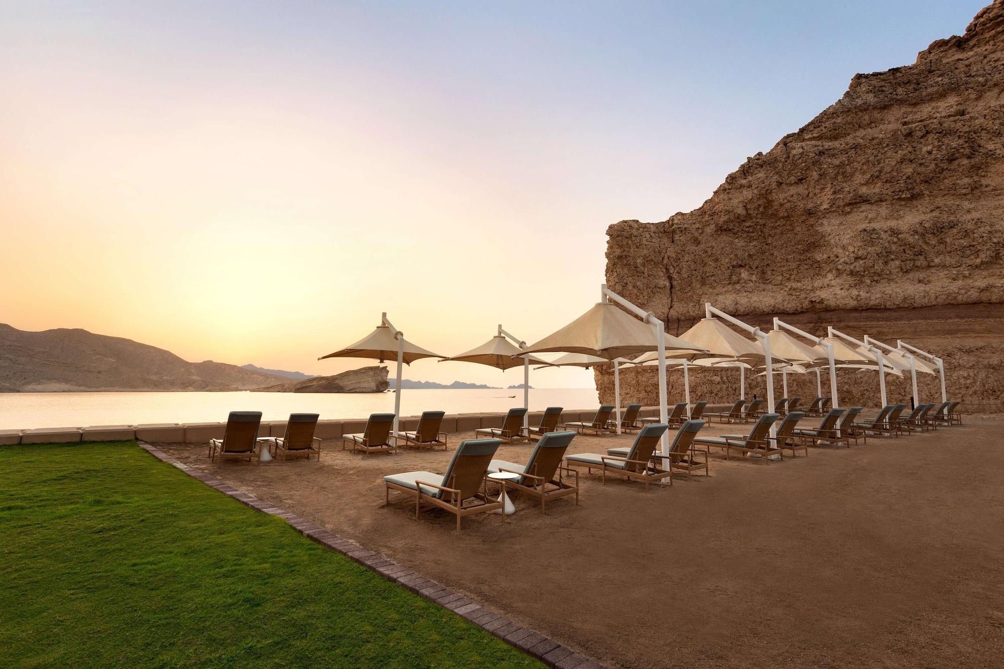 Playa Shangri-La Al Husn, Muscat - Adults Only resort