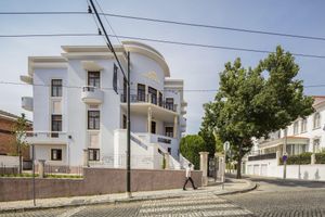 Alojamiento - Penedo da Saudade Suites & Hostel