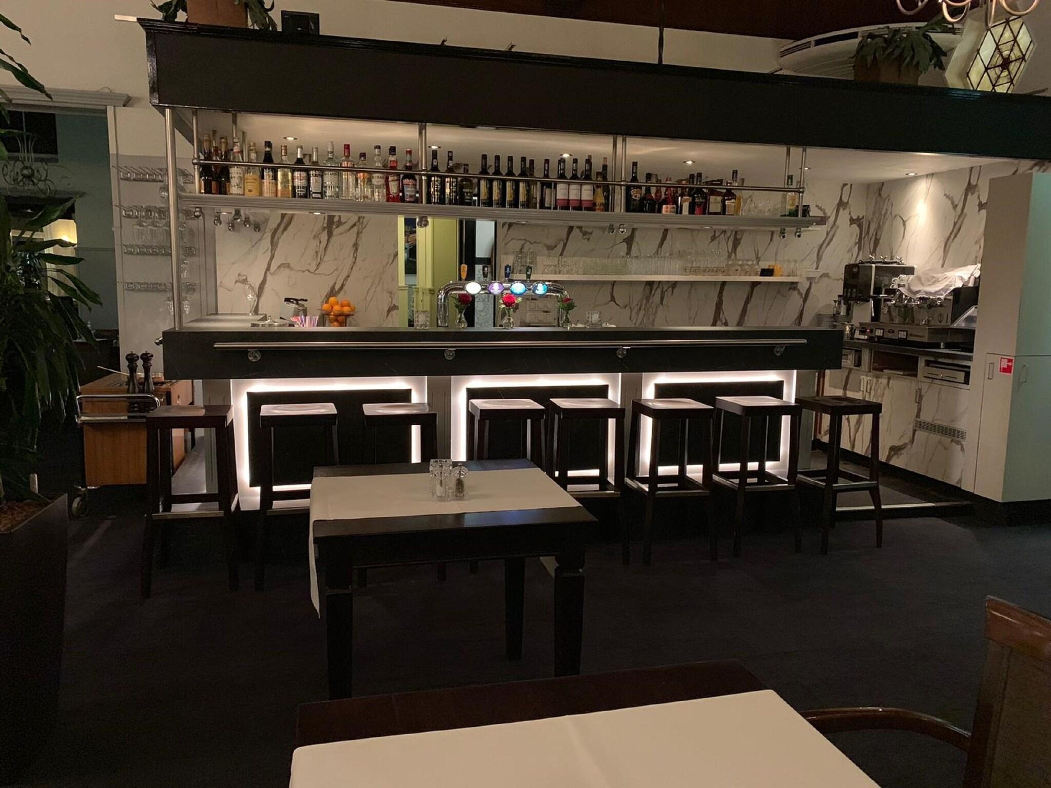 Bar/Salón Hotel Wilhelmina