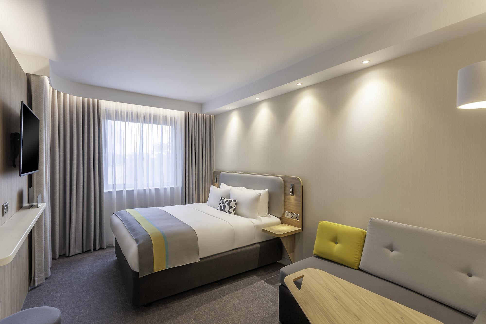 Set de Habitación Holiday Inn Express Hotel Dublin Airport by IHG