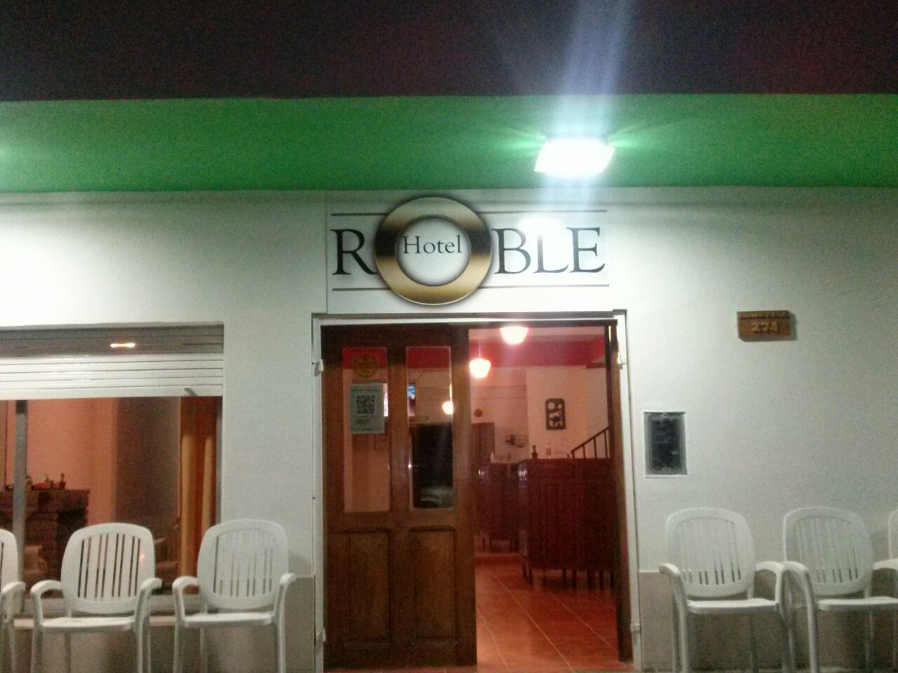 Vista Exterior Hotel Roble
