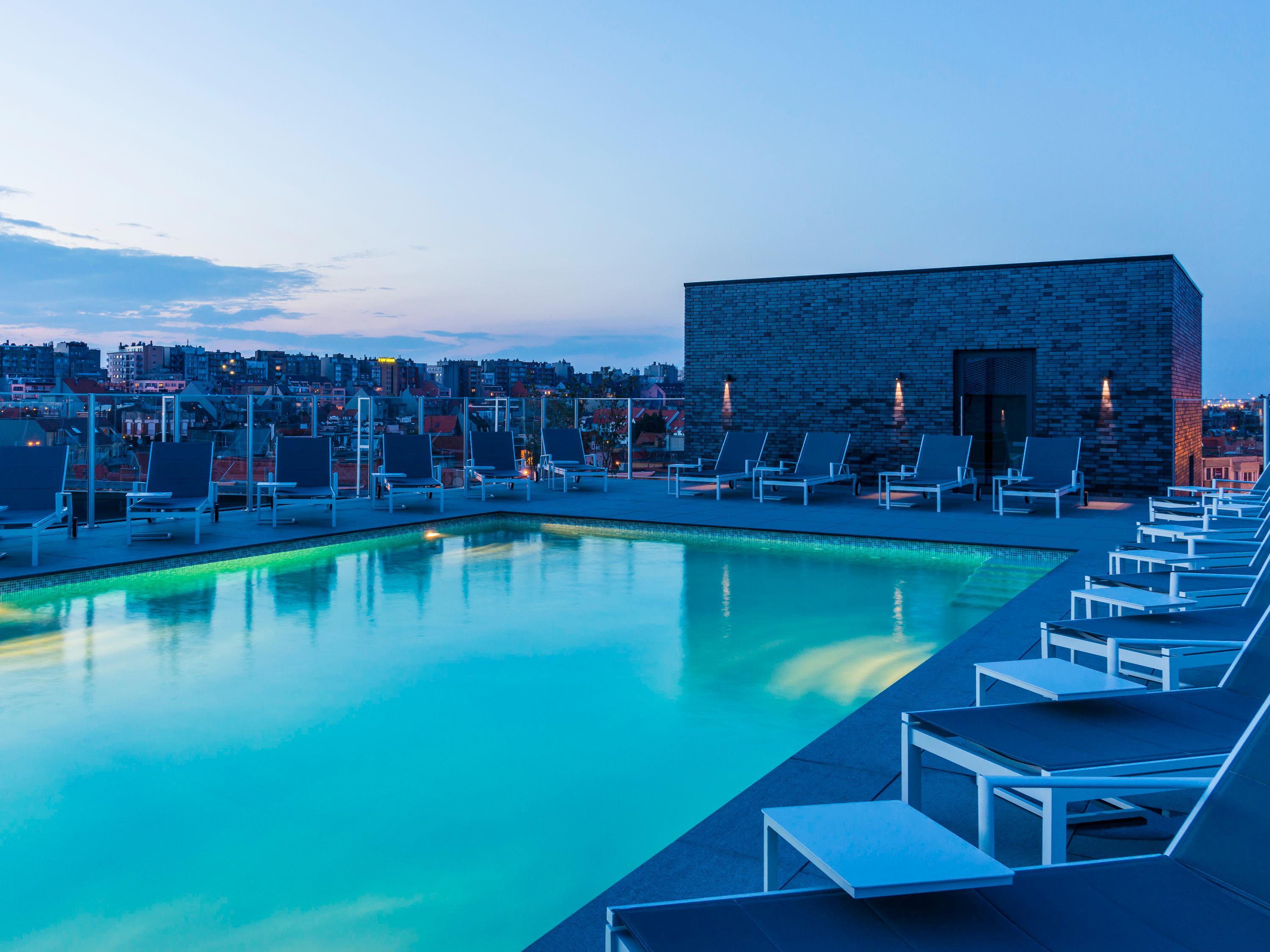 Vista Piscina Hotel Mercure Blankenberge Station