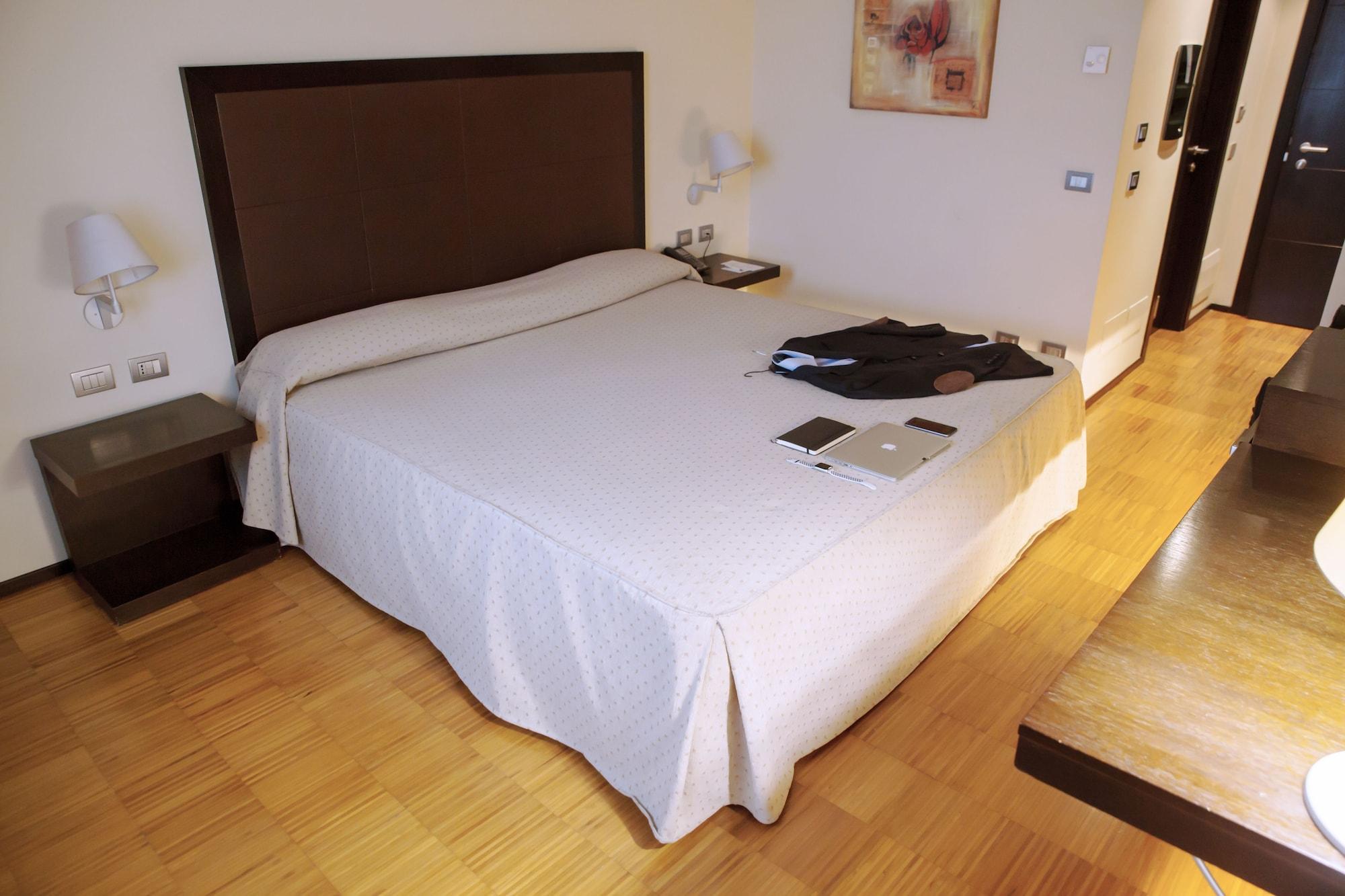 Habitación Hotel Real Fini Baia Del Re