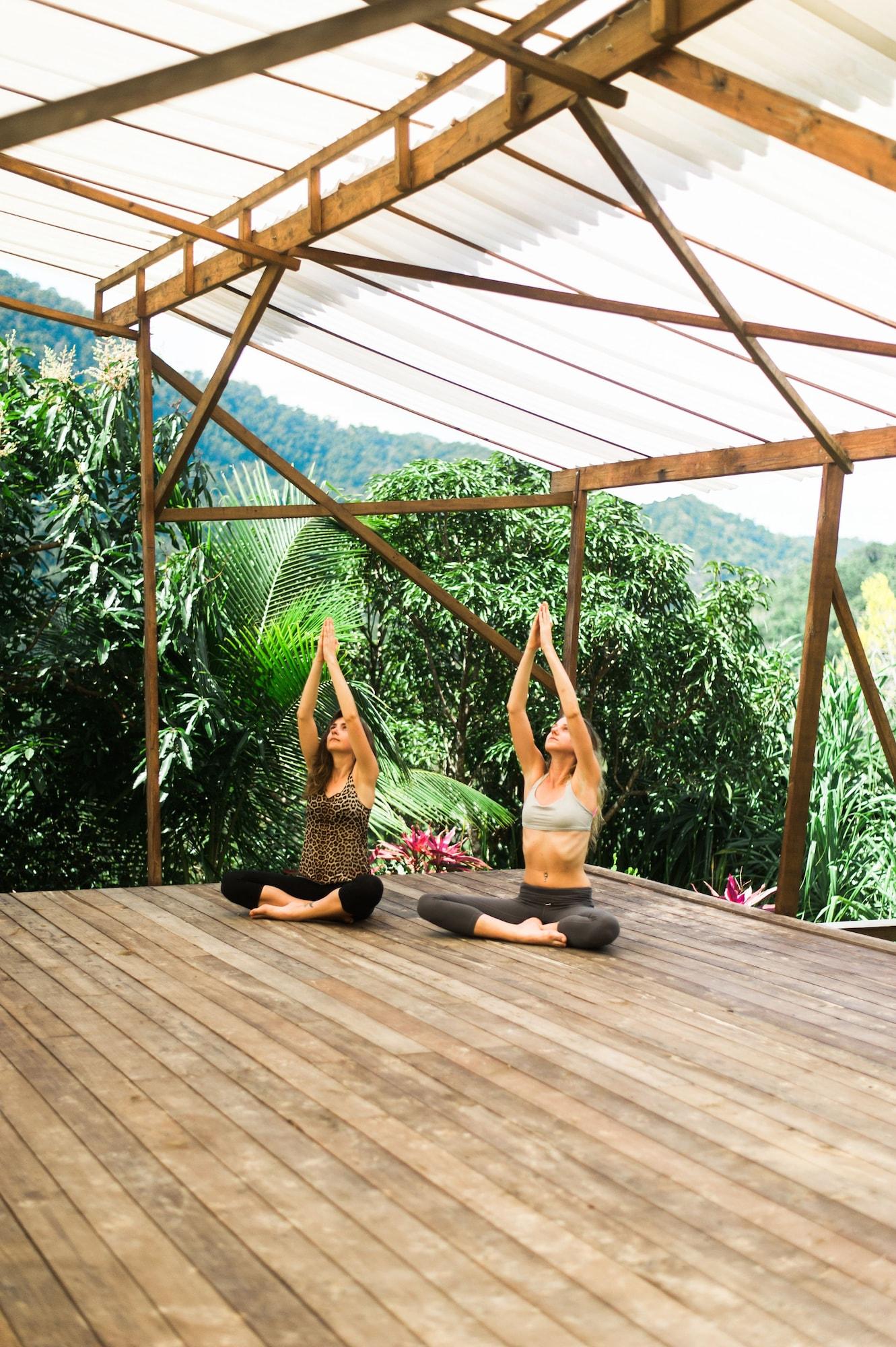 Gimnasio Omega Tours Adventure Company & Eco Jungle Lodge