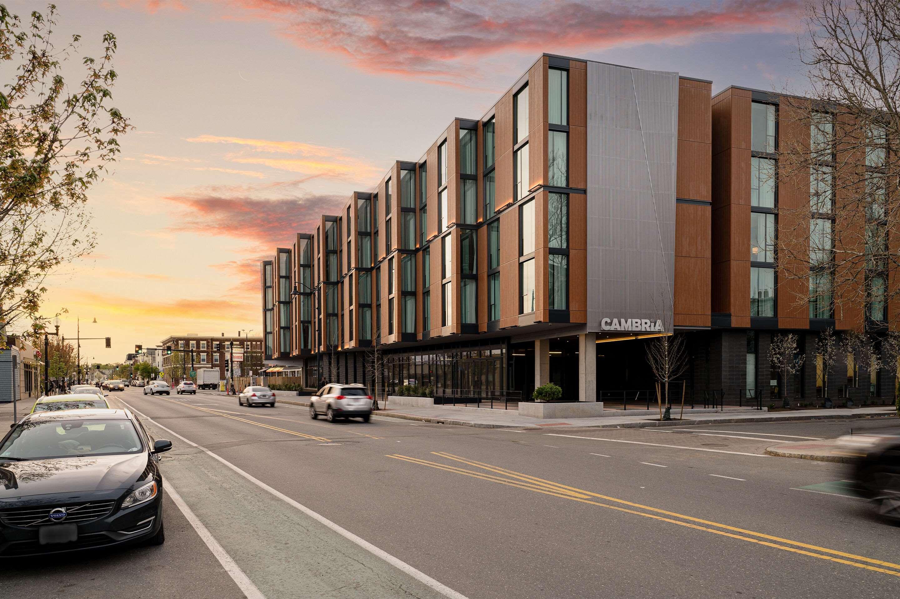 Vista Exterior Cambria Hotel Boston Somerville