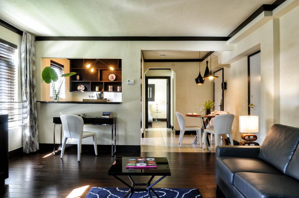 Hotel Lincoln Arms Suites
